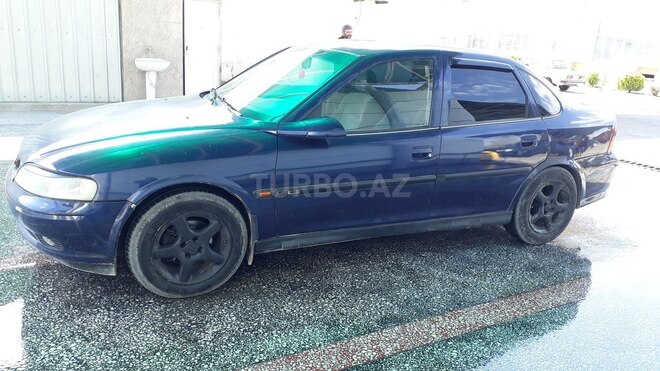 Opel Vectra 1996, 250,000 km - 1.8 л - Gəncə