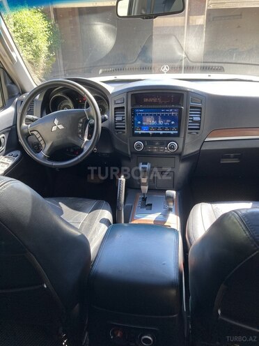 Mitsubishi Pajero 2008, 242,055 km - 3.0 l - Bakı
