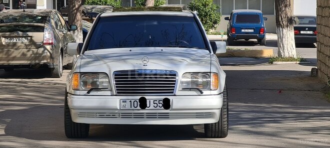 Mercedes E 220 1994, 231,632 km - 2.2 л - Bakı
