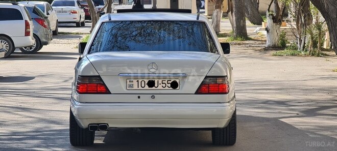 Mercedes E 220 1994, 231,632 km - 2.2 л - Bakı