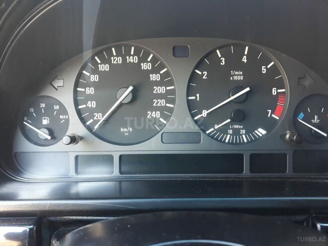 BMW 528 1997, 232,000 km - 2.8 l - Bakı