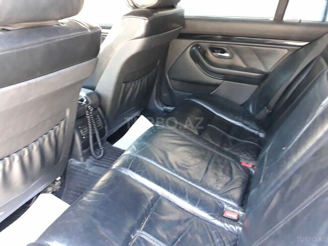 BMW 528 1997, 232,000 km - 2.8 l - Bakı