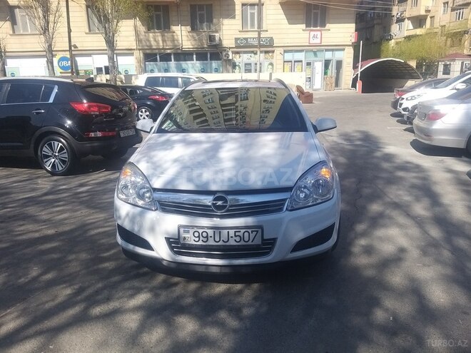 Opel Astra 2008, 284,000 km - 1.4 l - Bakı