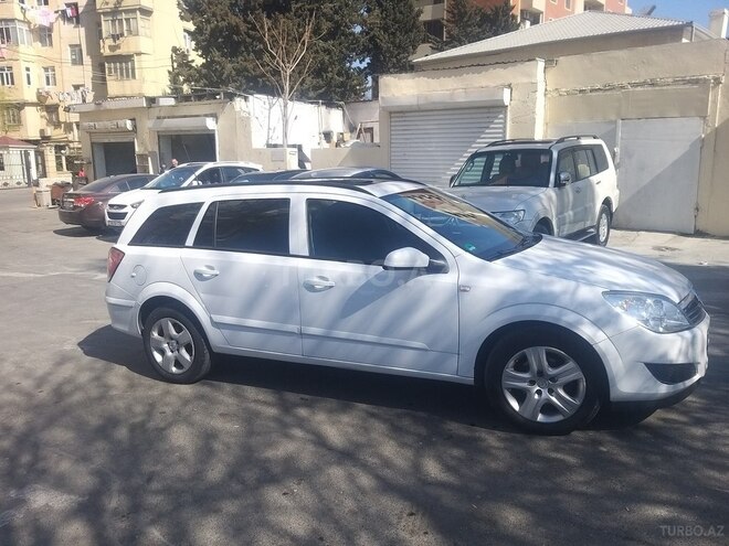 Opel Astra 2008, 284,000 km - 1.4 l - Bakı