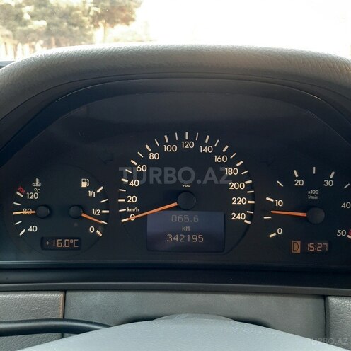 Mercedes E 220 2000, 342,000 km - 2.2 l - Bakı