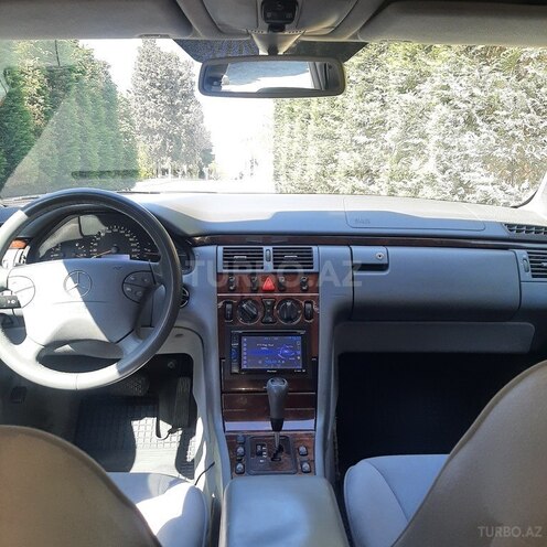 Mercedes E 220 2000, 342,000 km - 2.2 l - Bakı