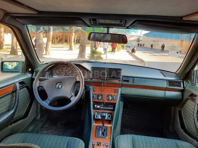 Mercedes E 300 1991, 462,604 km - 3.0 l - Bakı
