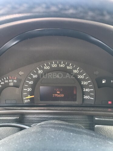 Mercedes C 240 2000, 275,609 km - 2.6 л - Bakı