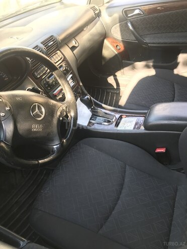 Mercedes C 240 2000, 275,609 km - 2.6 л - Bakı