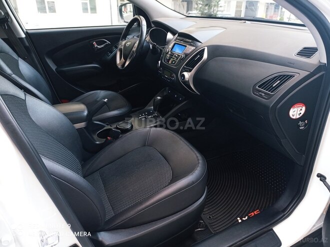 Hyundai ix35 2013, 142,210 km - 2.0 l - Bakı