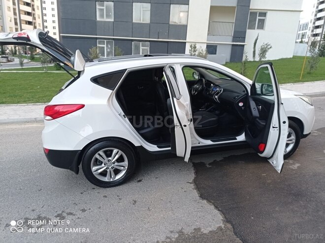 Hyundai ix35 2013, 142,210 km - 2.0 l - Bakı