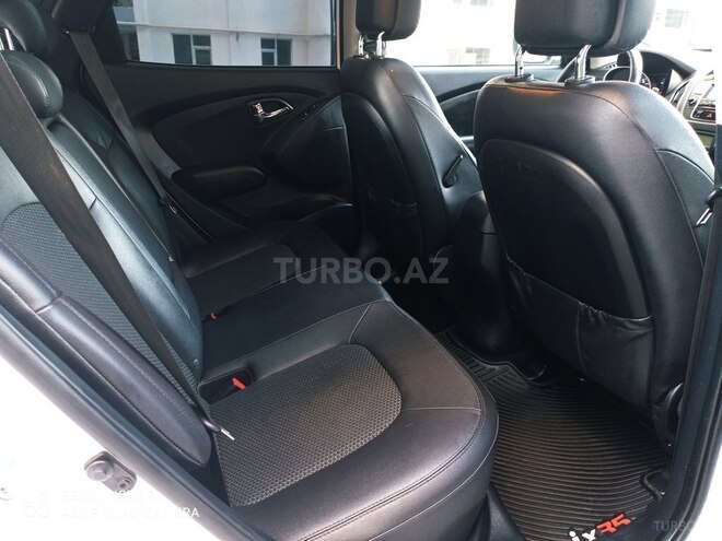 Hyundai ix35 2013, 142,210 km - 2.0 l - Bakı