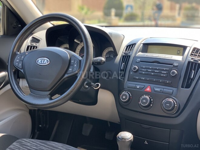 Kia Ceed 2009, 178,000 km - 1.4 l - Bakı