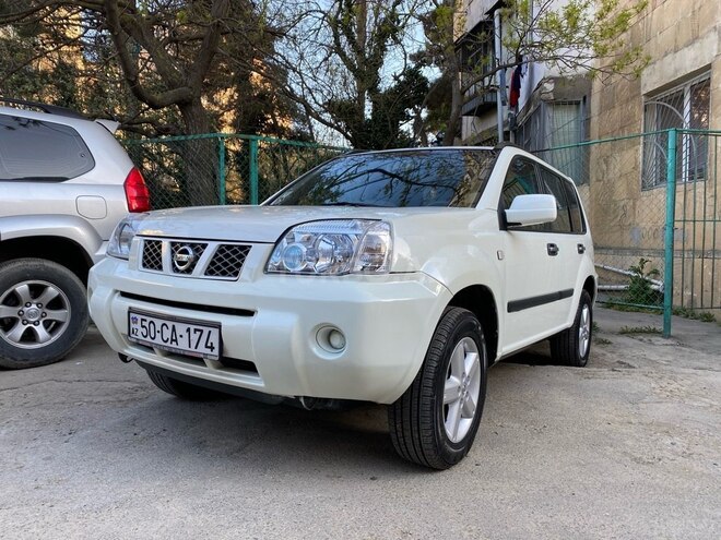 Nissan X-Trail 2010, 132,000 km - 2.5 л - Bakı