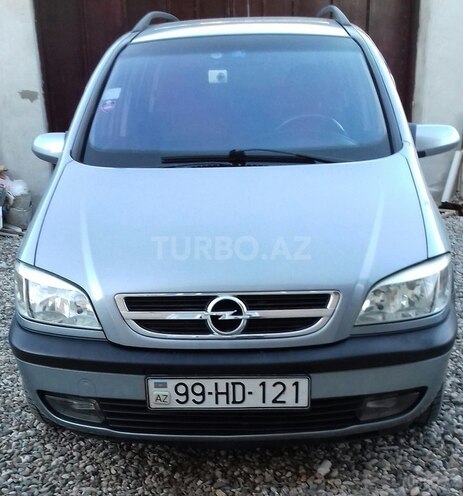 Opel Zafira 2004, 257,000 km - 2.2 л - Qusar
