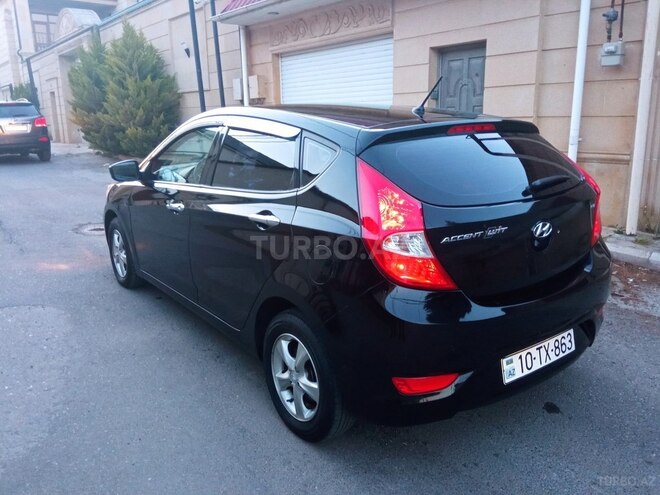 Hyundai Accent 2011, 67,300 km - 1.4 л - Bakı