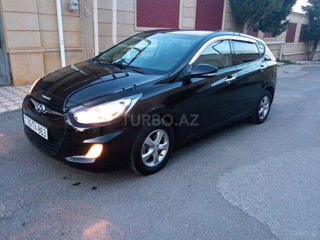 Hyundai Accent 2011, 67,300 km - 1.4 л - Bakı