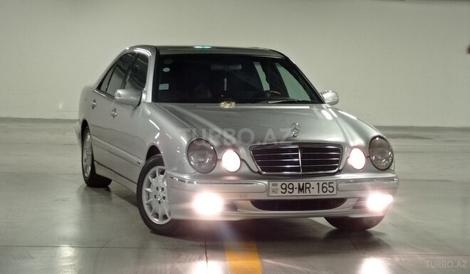 Mercedes E 240 2001, 254,391 km - 2.4 l - Gəncə