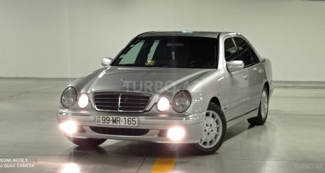 Mercedes E 240 2001, 254,391 km - 2.4 l - Gəncə