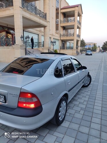 Opel Vectra 1996, 297,410 km - 1.6 l - Sumqayıt