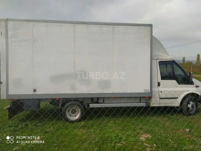 Ford Transit 2006, 810,359 km - 2.4 l - Tovuz