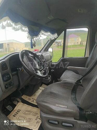 Ford Transit 2006, 810,359 km - 2.4 l - Tovuz