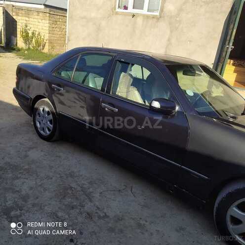 Mercedes E 220 1998, 360,000 km - 2.2 l - Bakı