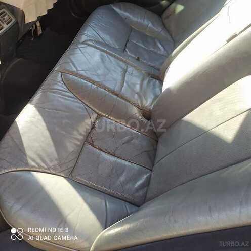Mercedes E 220 1998, 360,000 km - 2.2 l - Bakı