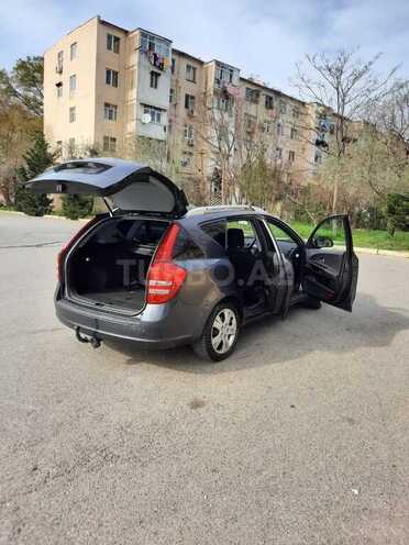 Kia Ceed 2008, 240,000 km - 1.6 л - Bakı