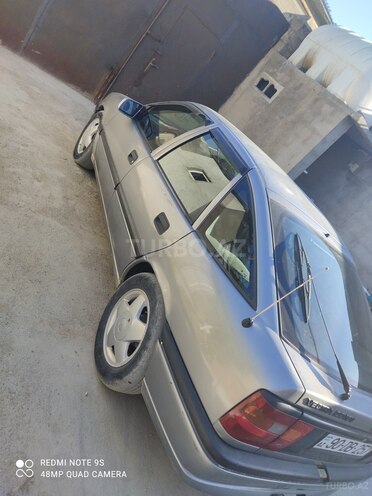 Opel Vectra 1995, 267,000 km - 2.0 л - Bakı