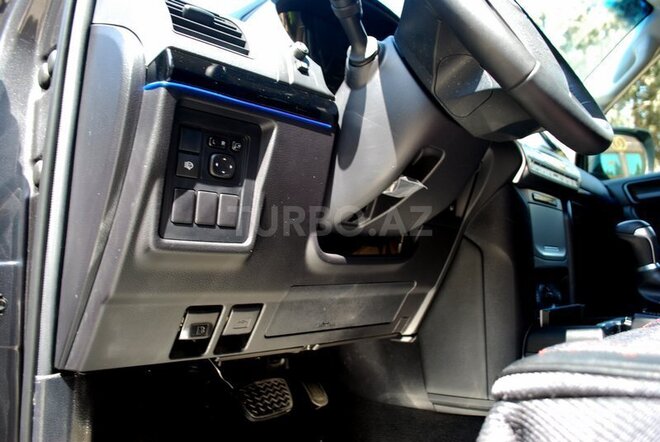 Toyota Prado 2017, 23,080 km - 2.7 l - Bakı