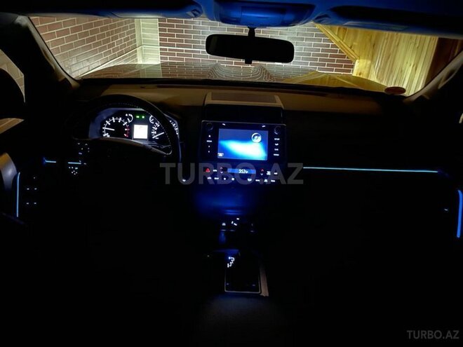 Toyota Prado 2017, 23,080 km - 2.7 l - Bakı