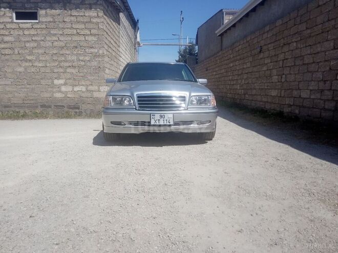 Mercedes C 230 1999, 247,000 km - 2.3 l - Bakı