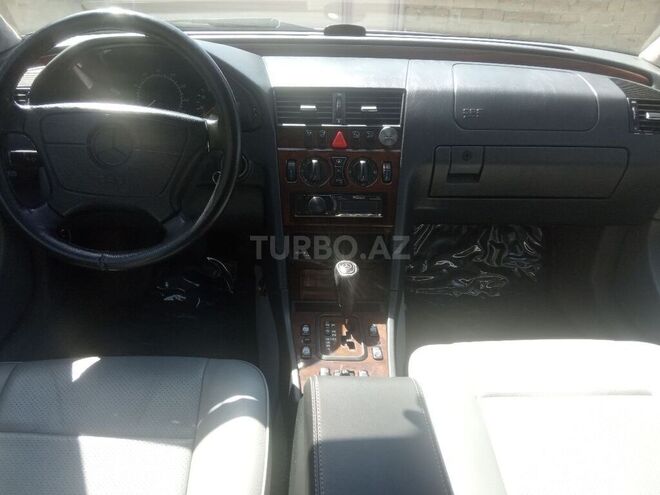 Mercedes C 230 1999, 247,000 km - 2.3 l - Bakı