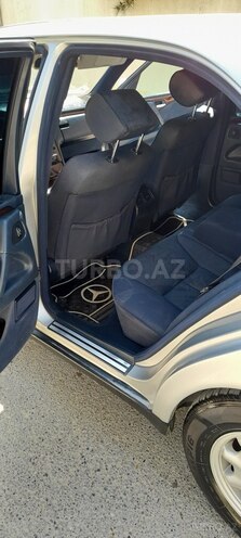 Mercedes E 230 1996, 563,000 km - 2.3 l - Bakı