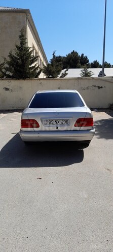Mercedes E 230 1996, 563,000 km - 2.3 l - Bakı