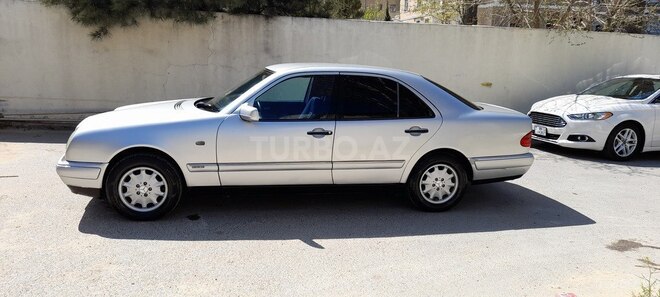 Mercedes E 230 1996, 563,000 km - 2.3 l - Bakı