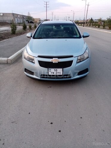 Chevrolet Cruze 2011, 134,567 km - 1.4 l - Yevlax