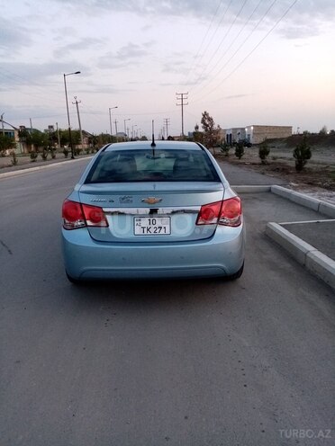 Chevrolet Cruze 2011, 134,567 km - 1.4 l - Yevlax