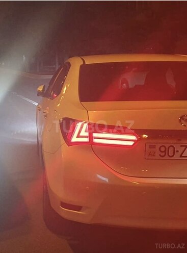 Toyota Corolla 2014, 96,500 km - 1.6 л - Bakı