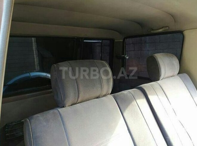 Toyota Land Cruiser 1990, 265,000 km - 2.5 л - Bakı