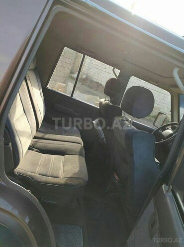Toyota Land Cruiser 1990, 265,000 km - 2.5 л - Bakı