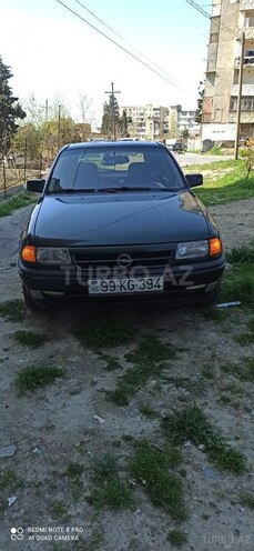 Opel Astra 1993, 246,500 km - 1.4 l - Bakı