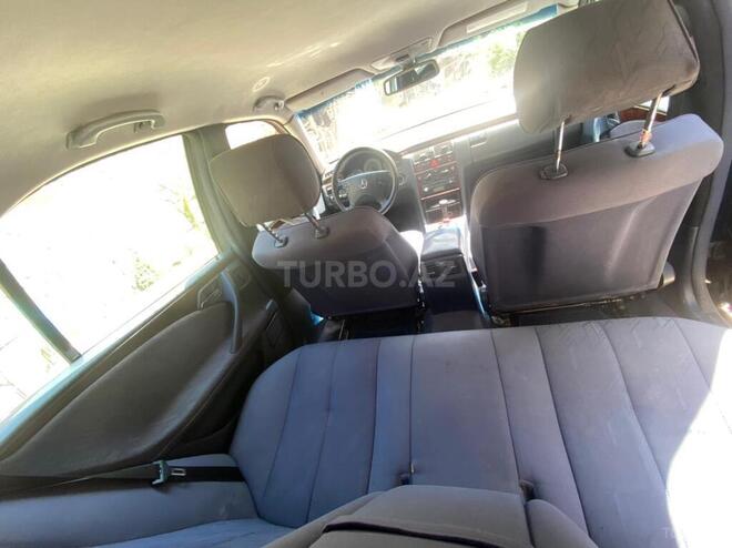 Mercedes E 220 2000, 401,119 km - 2.2 l - Bakı