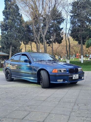 BMW 320 1998, 333,333 km - 2.0 l - Bakı