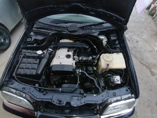 Mercedes C 180 1997, 400,000 km - 1.8 l - Bakı