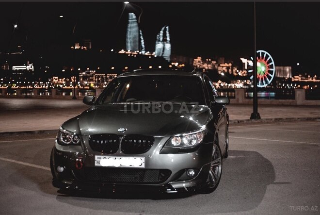 BMW 525 2003, 313,000 km - 2.5 l - Bakı