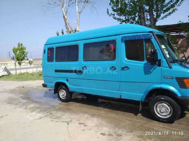 Mercedes 208 D 1993, 895,231 km - 2.3 l - Şirvan