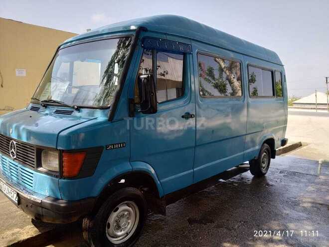 Mercedes 208 D 1993, 895,231 km - 2.3 l - Şirvan