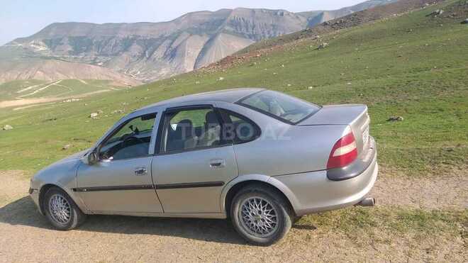 Opel Vectra 1996, 480,000 km - 1.6 l - Goranboy
